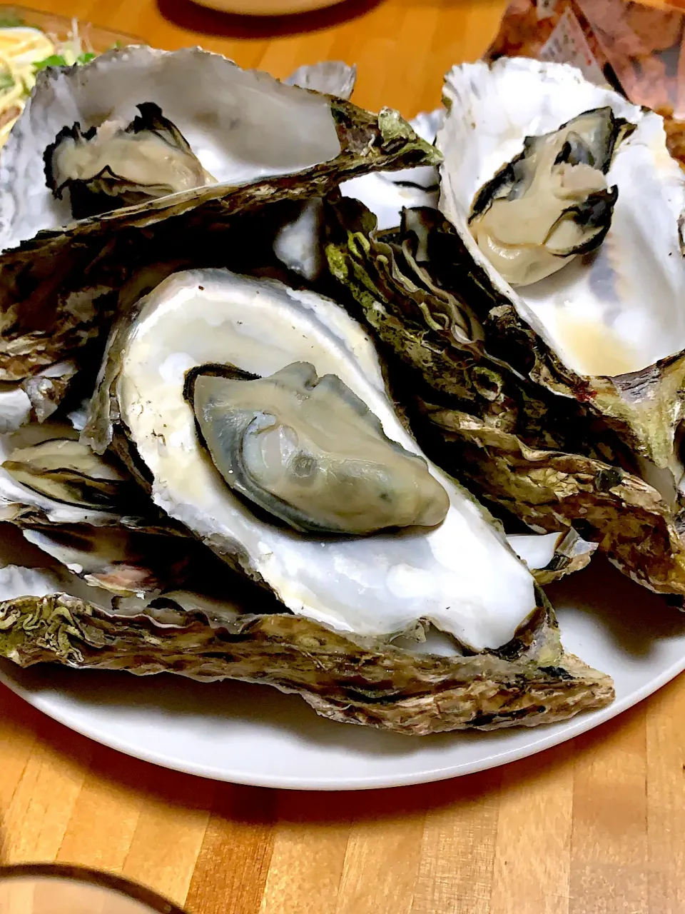 #牡蠣#サロマ産　頂きました💖いつもありがとうございます😊美味しい…幸せ|SUN.yokotanさん