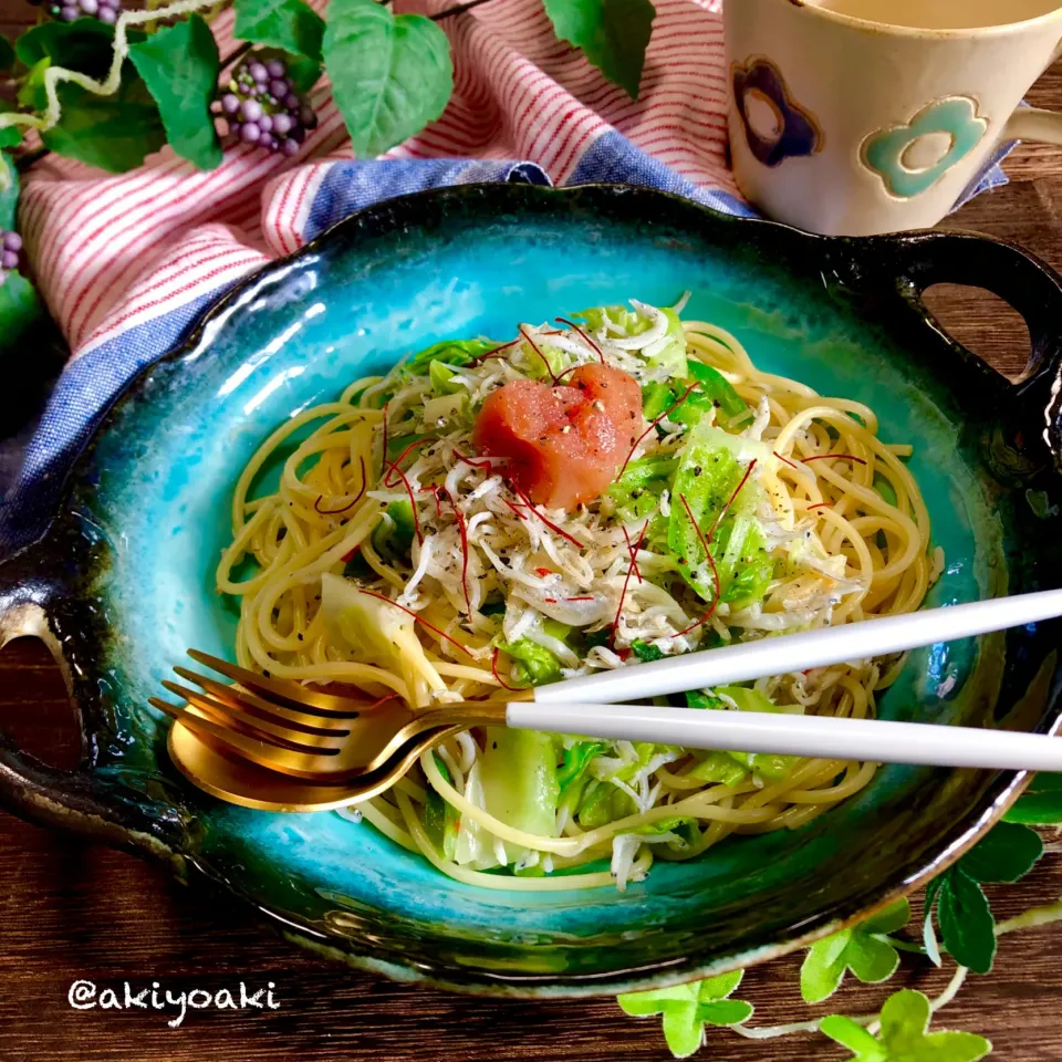 しらすとキャベツのペペロンチーノ|Akiyoෆ¨̮⑅さん