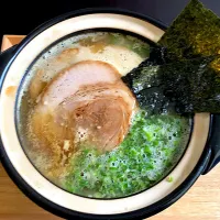 Snapdishの料理写真:煮込みラーメン|加トちゃんさん