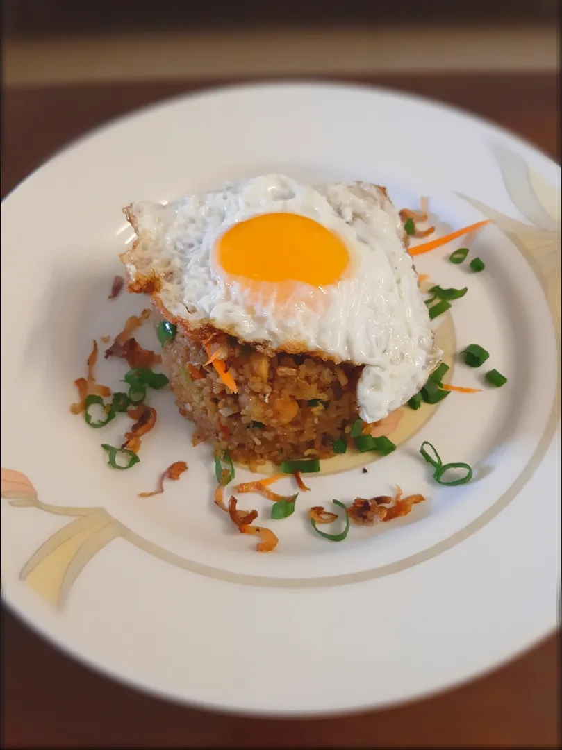 Snapdishの料理写真:Nasi Goreng|brendavさん