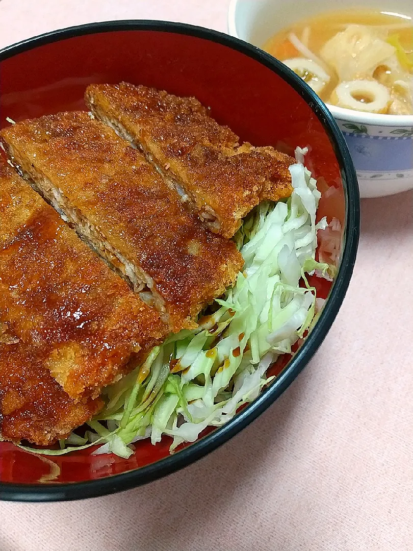 ☆今日の晩ごはん☆　ソースカツ丼　お味噌|hamamaさん