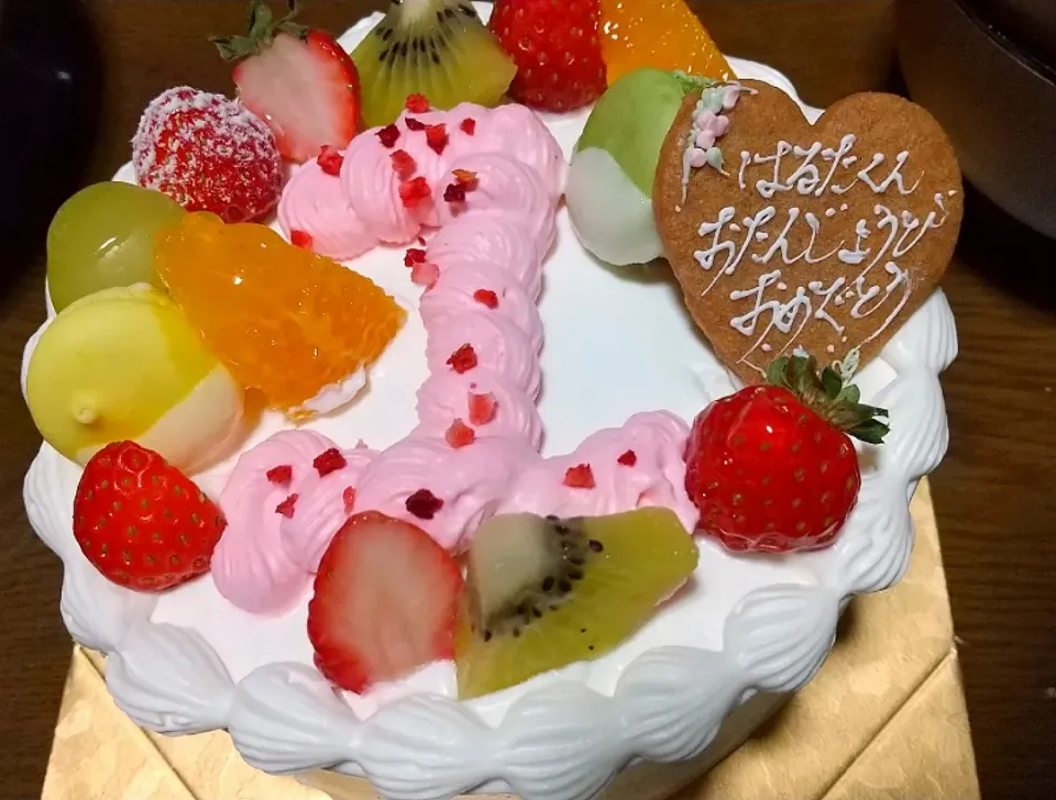 晴太の誕生日ケーキ😃|Takamiyさん