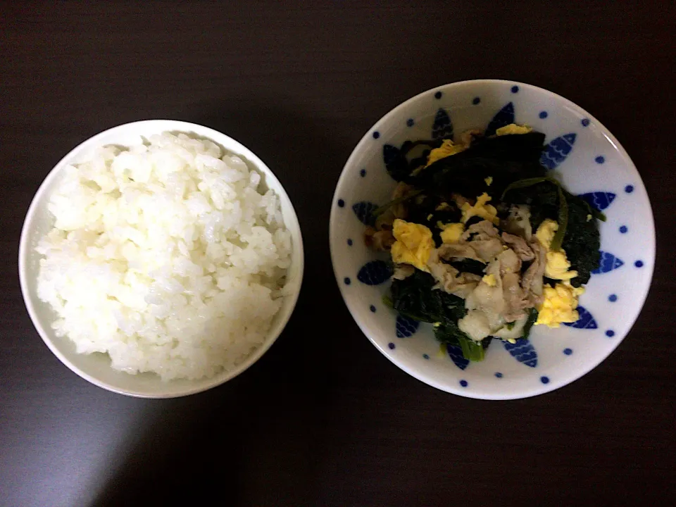 豚肉玉子ほうれん草炒め(ハーフ)ご飯|ばーさんさん