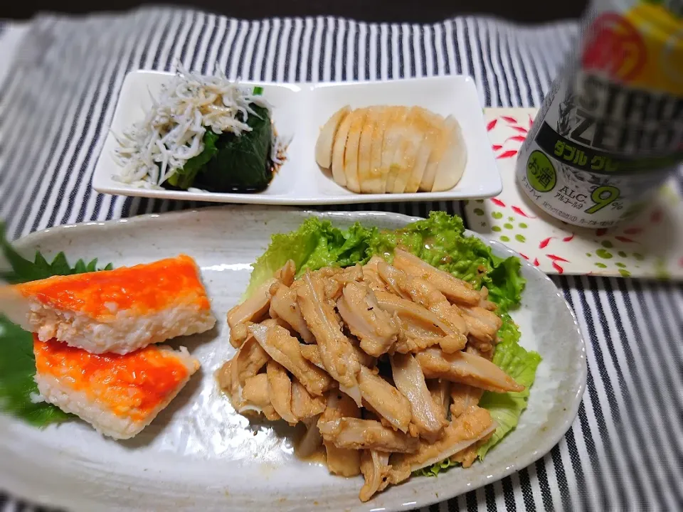 ★今日の晩酌★
🍶やげん軟骨の柚子胡椒ポン酢炒め
🍶したらば　ﾁｰｽﾞ入り明太マヨ風(ｾﾌﾞﾝ)
🍶ほうれん草としらすポン酢　蕪の糠漬け|☆Chieco☆さん