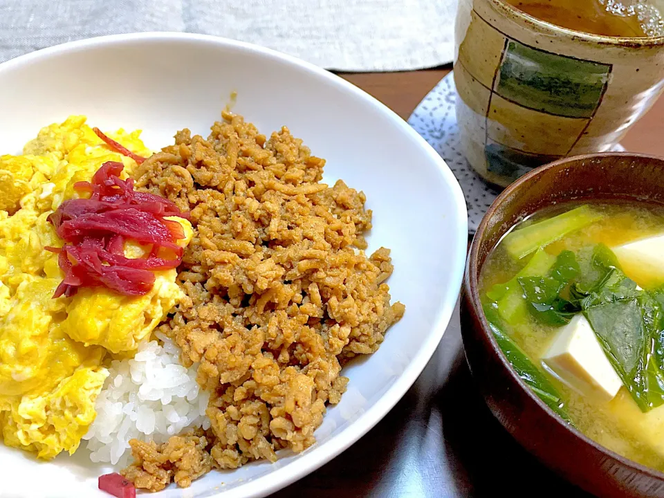 鶏そぼろ御飯|ふくぷくさん