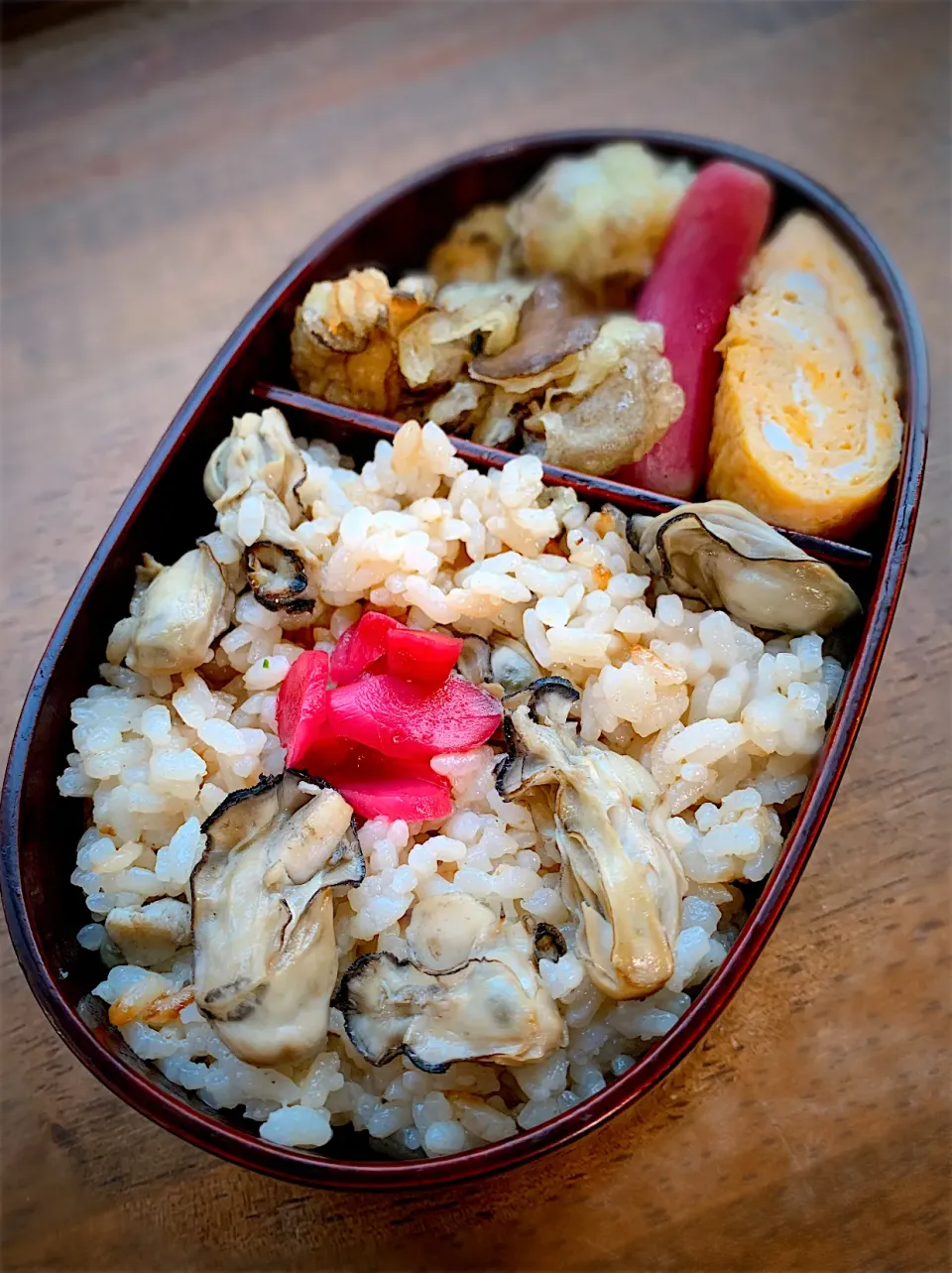 今日のお弁当・牡蠣の炊き込みごはん|akiさん