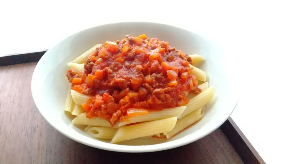 Snapdishの料理写真:根野菜のミートソースパスタ|marimorinさん