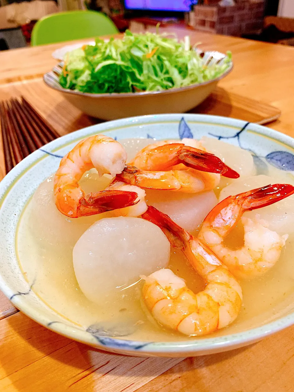 大根と海老であっさり炊いたん✴︎|あやみんさん