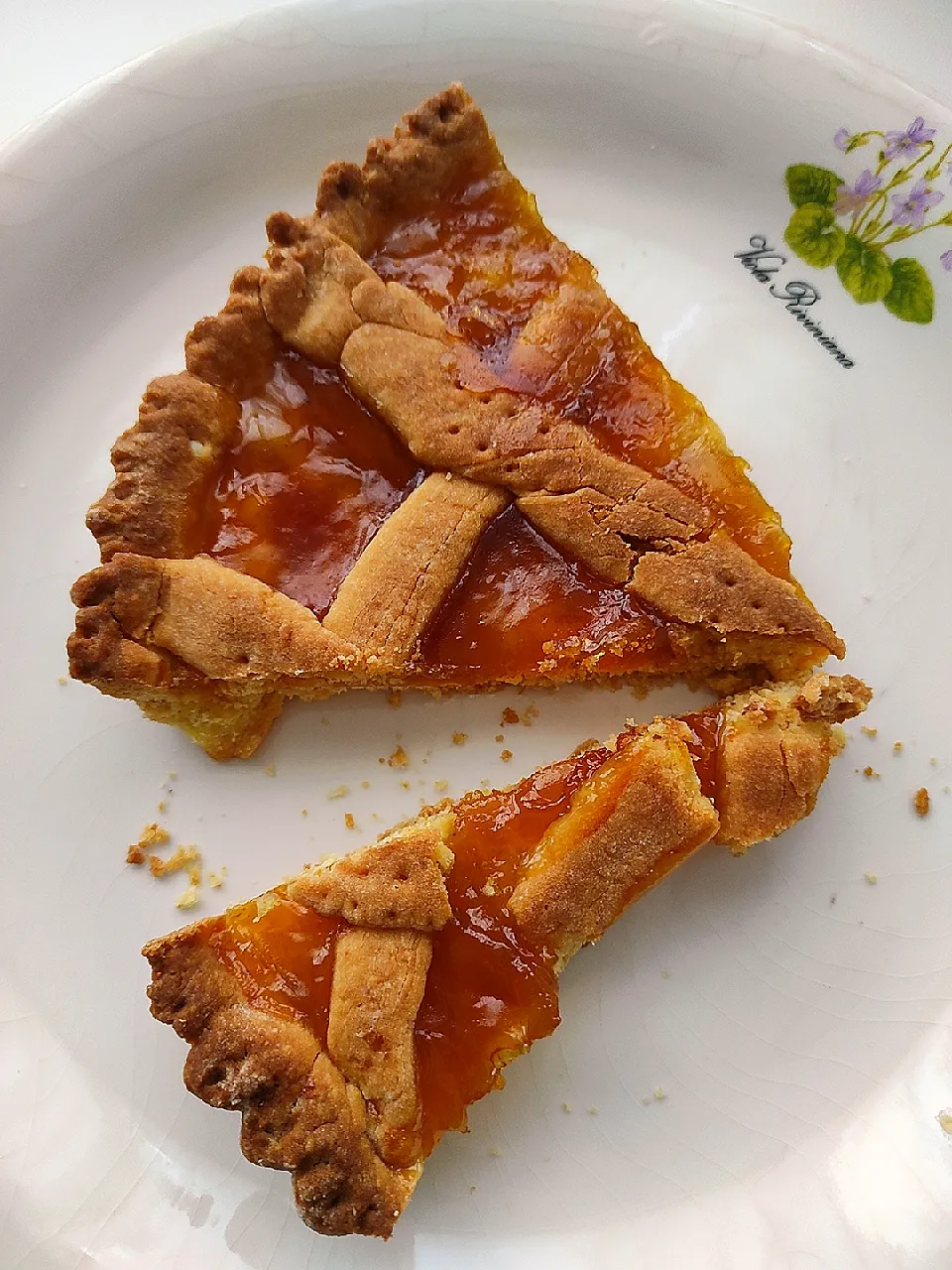 crostata con marmellata di albicocche|Americo Montanaroさん