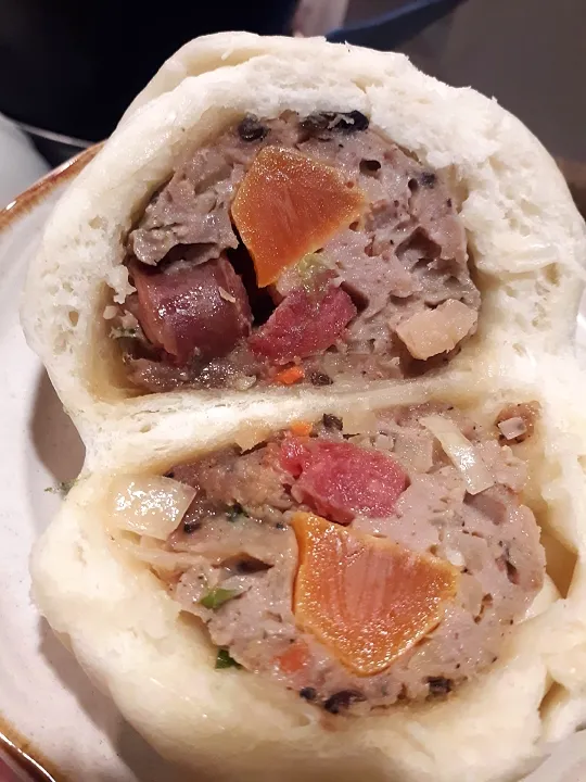 salted duck egg banh bao|Sophieさん