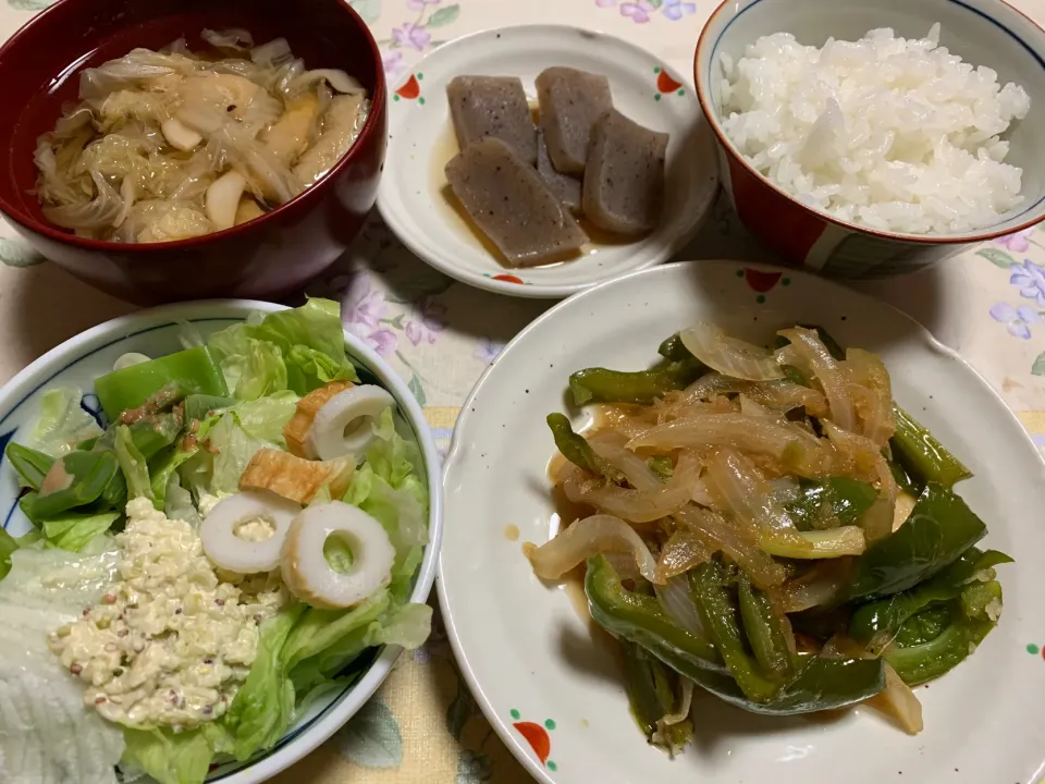 朝ごはん、ソーセージ生姜焼き、サラダ、こんにゃく|Isimura Hidekiさん