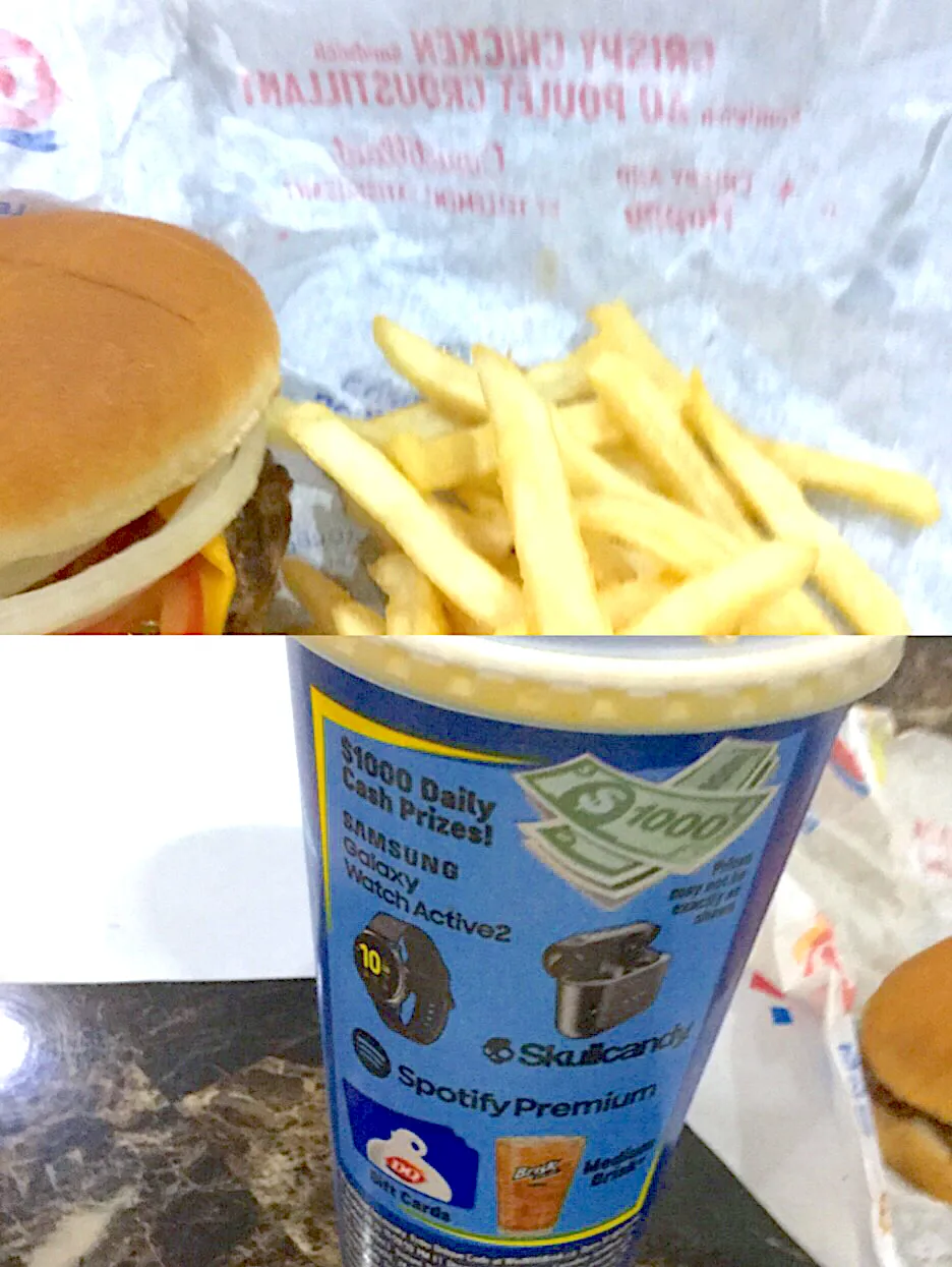 Burgers and fries from Dairy Queen|ninja kittyさん