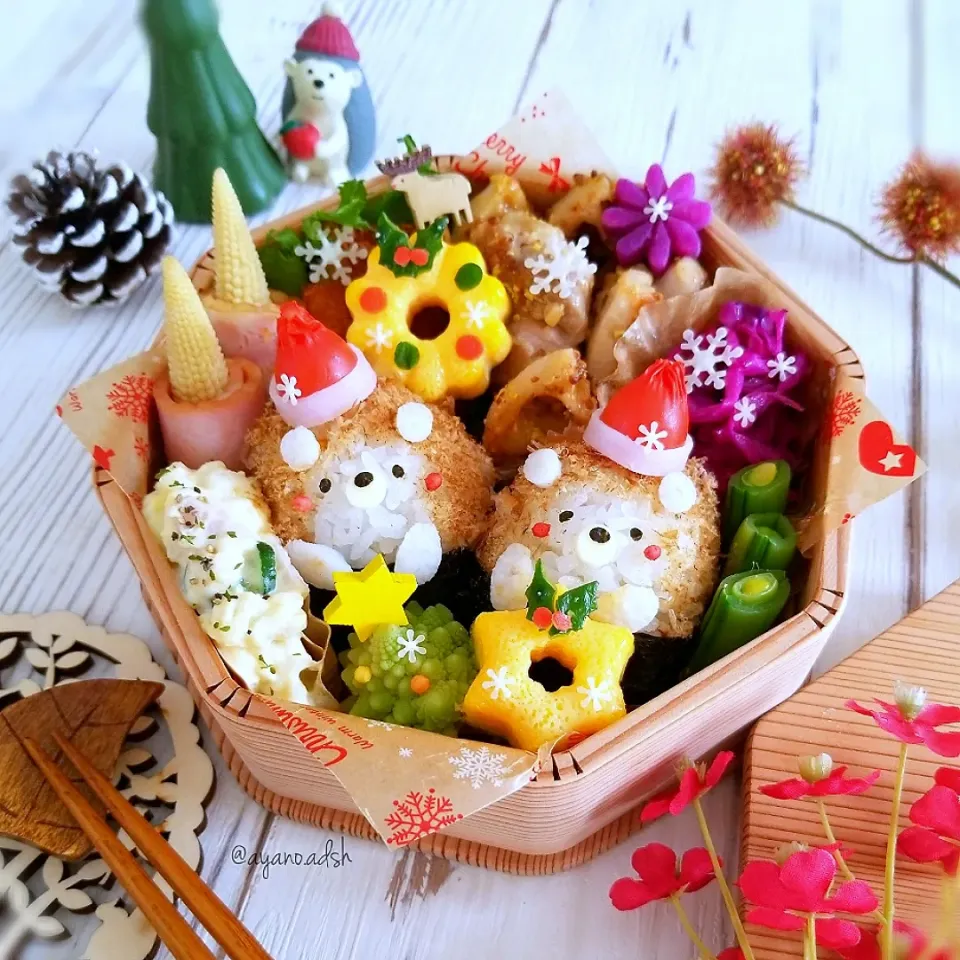 ハリネズミおにぎり🦔と蒸したまごのクリスマスリースのお弁当✨🎄🦔✨|ayano.adshさん