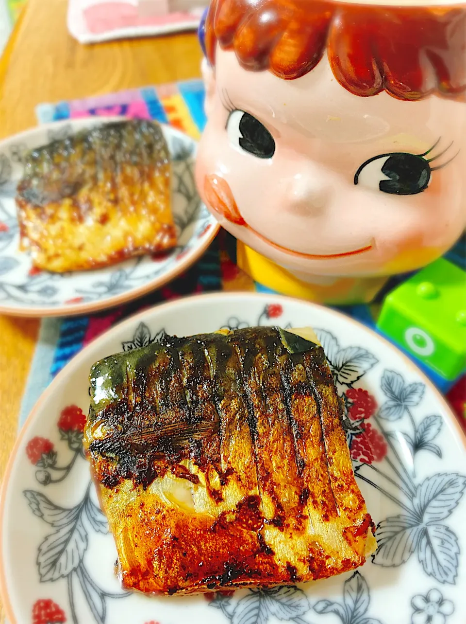 Snapdishの料理写真:フライパンで焼いただけ♡ふっくら焼き塩サバ。|ぽき。さん