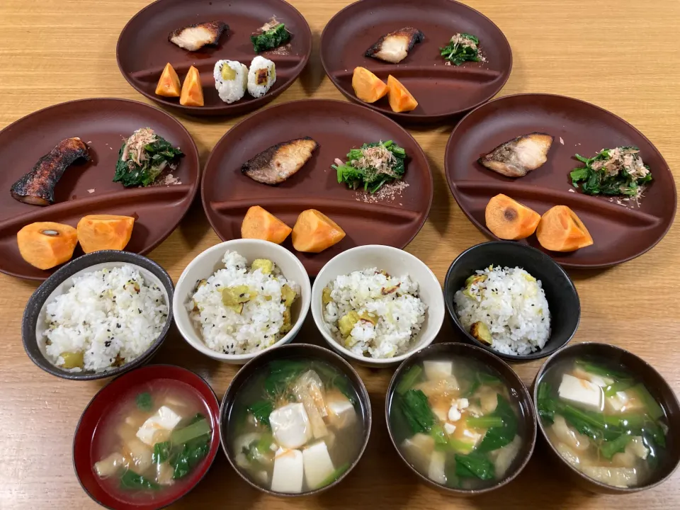 ＊鰤の塩麹漬け＆焼芋ごはん夕飯＊|＊抹茶＊さん