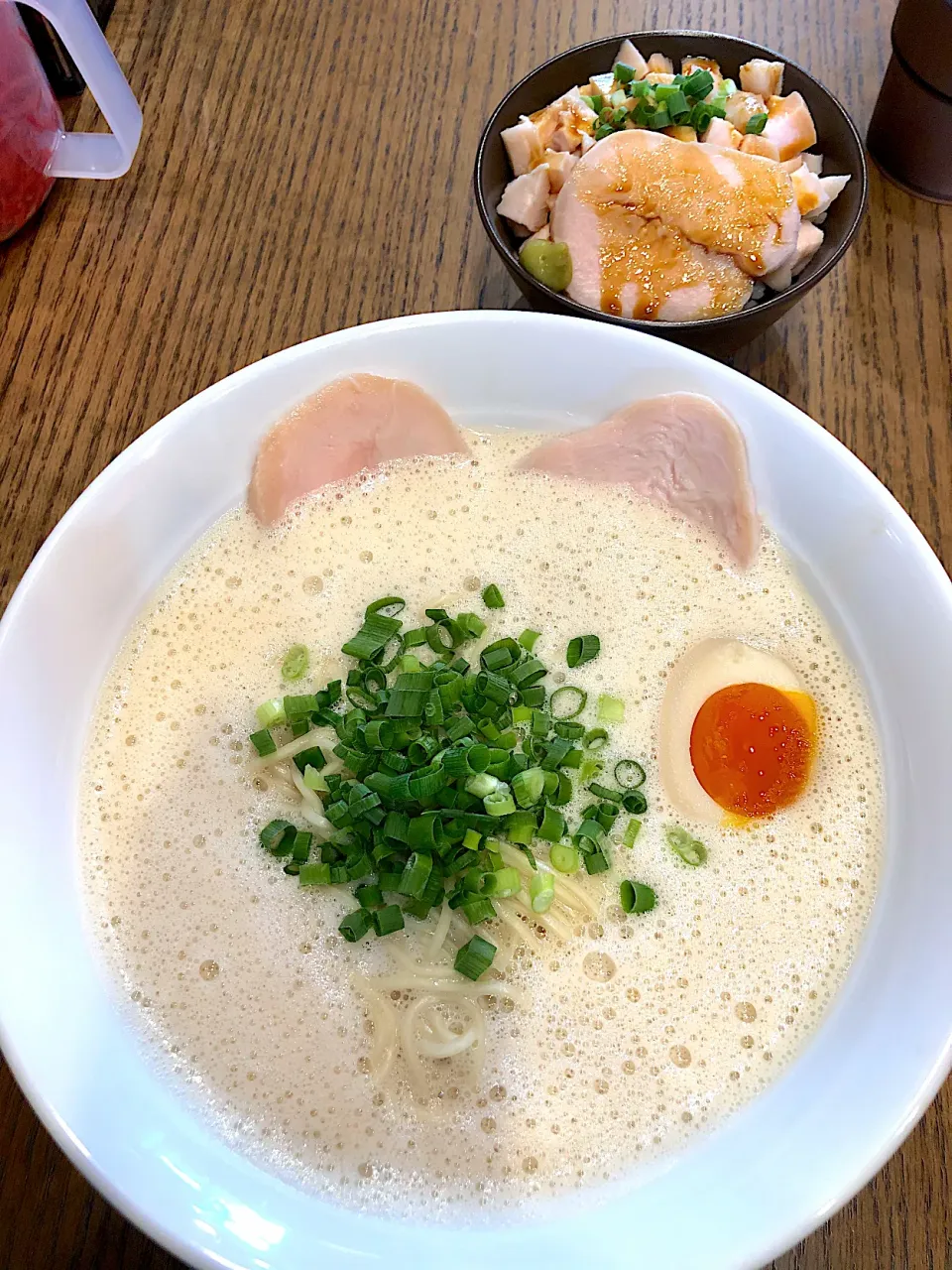 アワトロラーメン&トリサシ丼@アワトロ龍宮（蓮田）|Kazuya Miyukiさん