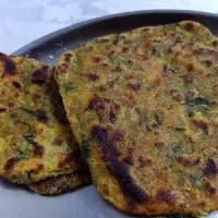 Methi /Fenugreek Paratha❤️|Manuさん