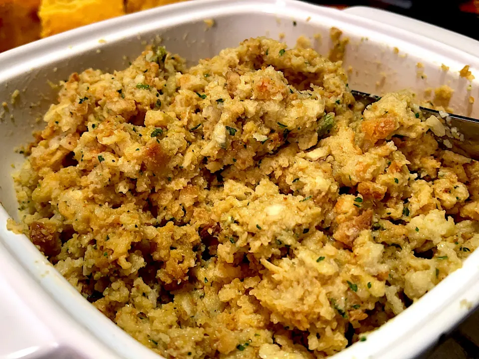 Turkey stuffing|Marnelli Dela Cruz Hollandさん