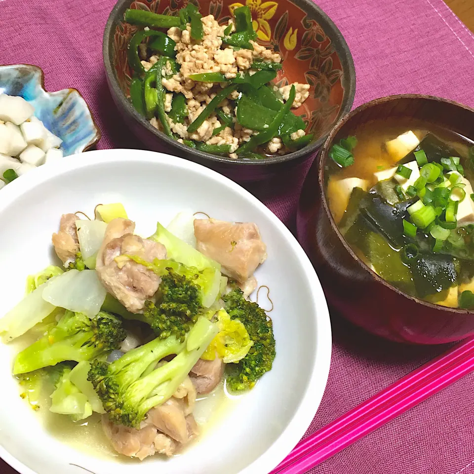 鶏肉と白菜のとブロッコリーの炒め煮|トッチーさん