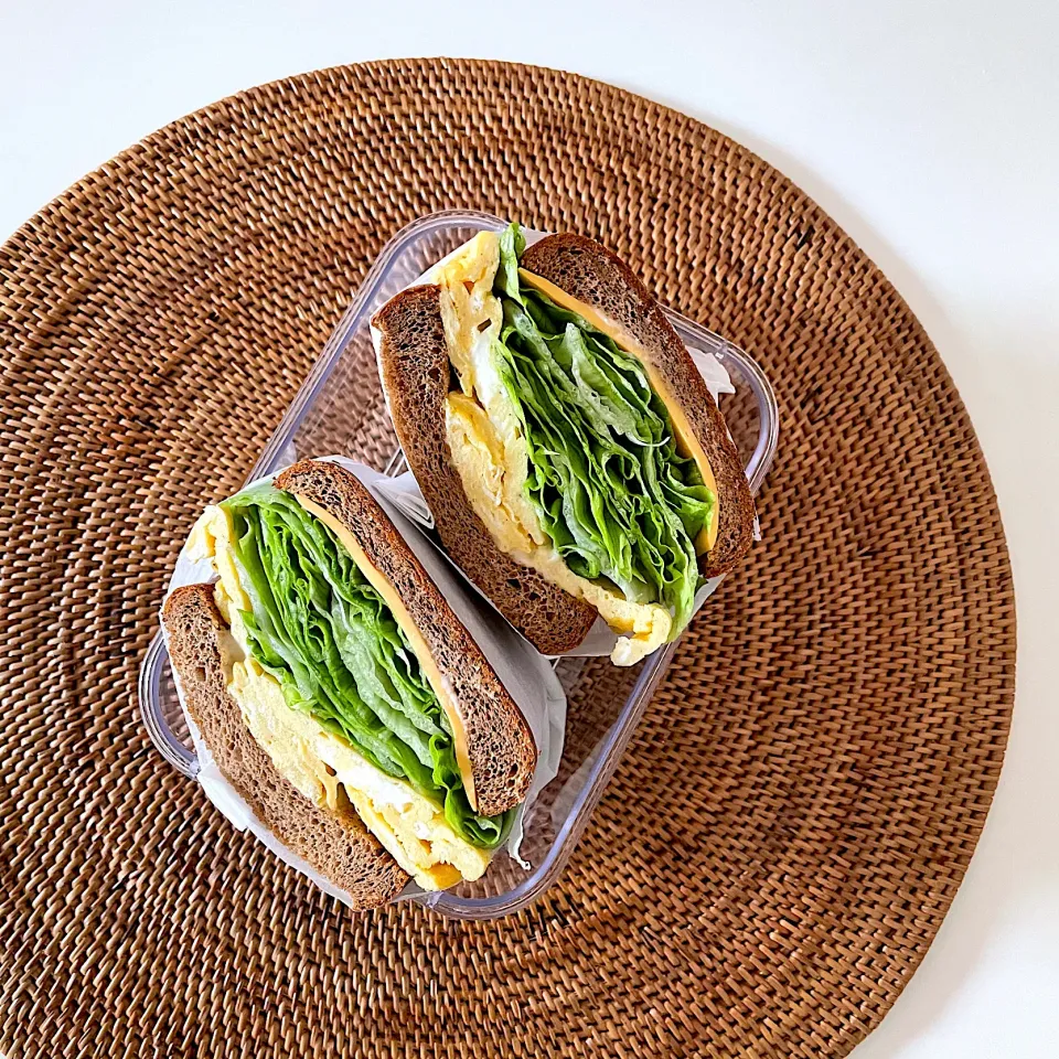 ブラン食パンで玉子サンド|しーさん