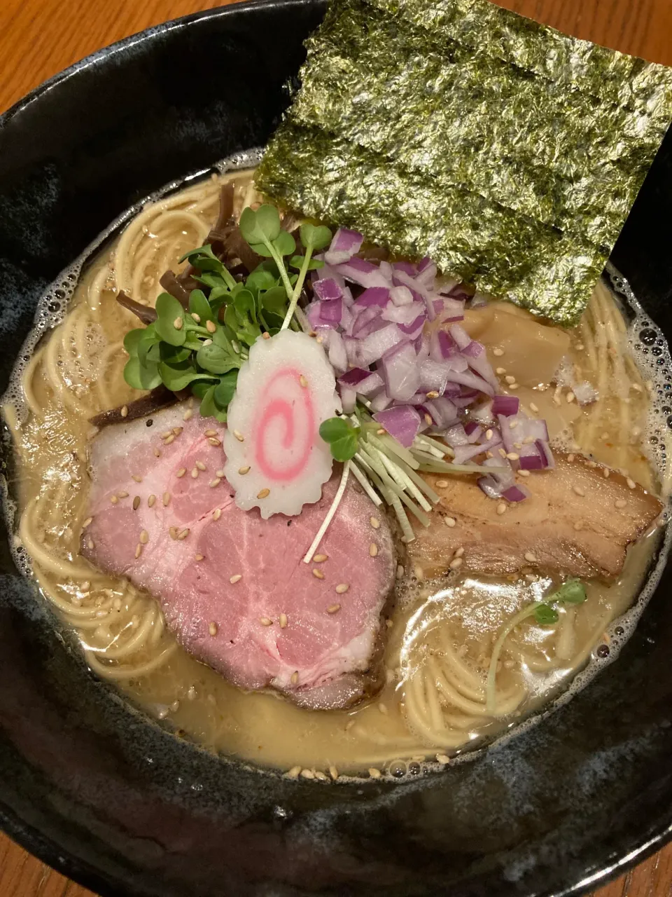 鶏白湯ラーメン|晴れの陽さん