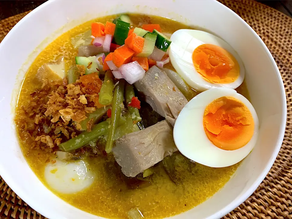 Lontong Sayur|yeni kartikasariさん