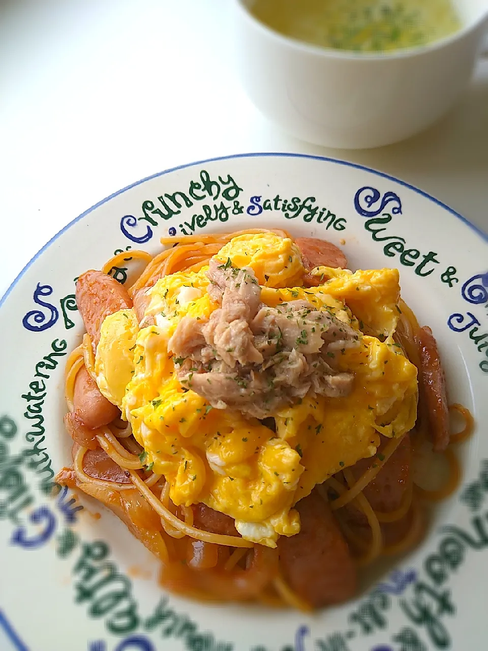 残り物パスタで朝ごはん！|まめころさん