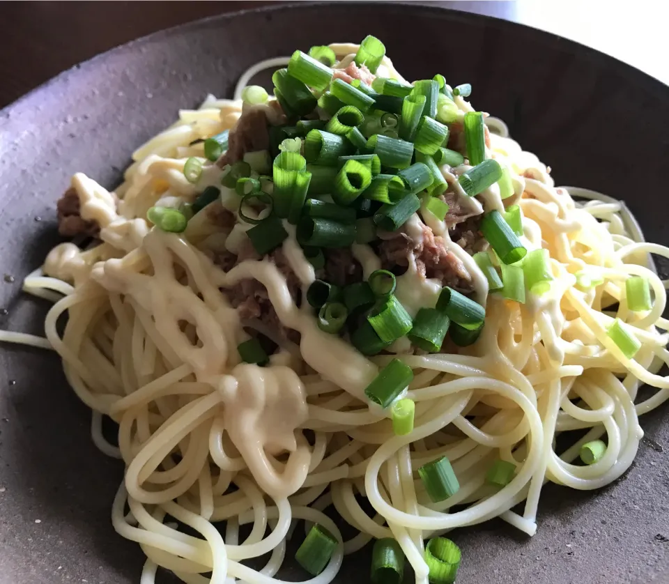 Snapdishの料理写真:ツナマヨポン酢パスタ|sanaeさん