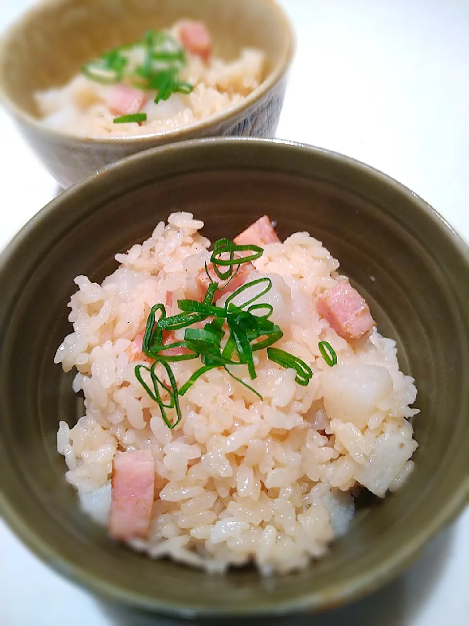 サミカさんの料理 ほくほく長芋とゴロッとベーコンの炊き込みご飯|まめころさん