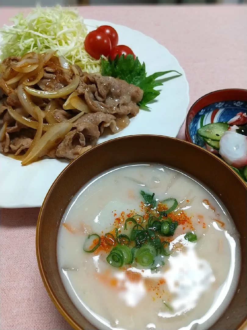 ☆今日の晩ごはん☆　かす汁　豚の生姜焼き　たこの酢の物|hamamaさん