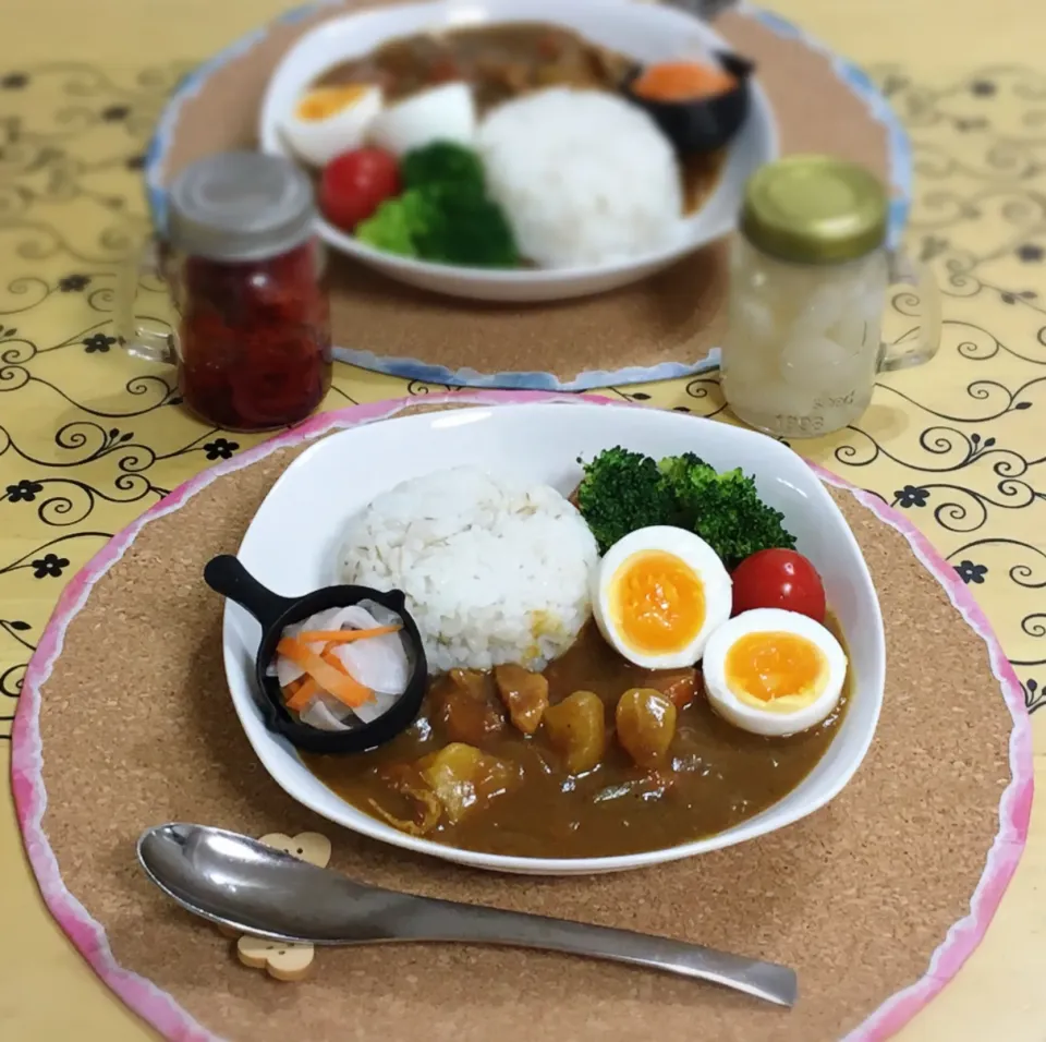 Snapdishの料理写真:チキンカレー～夕飯|チムニーさん