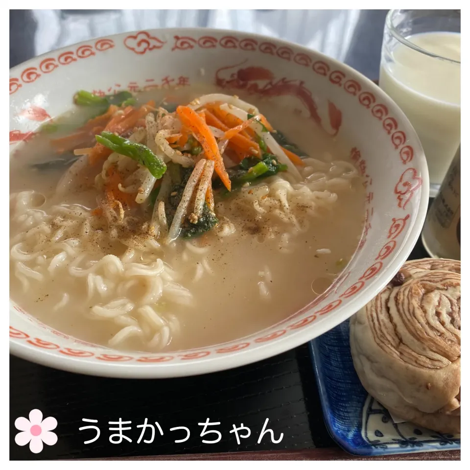 久しぶりのインスタントラーメン　うまかっちゃん|いのっちさん