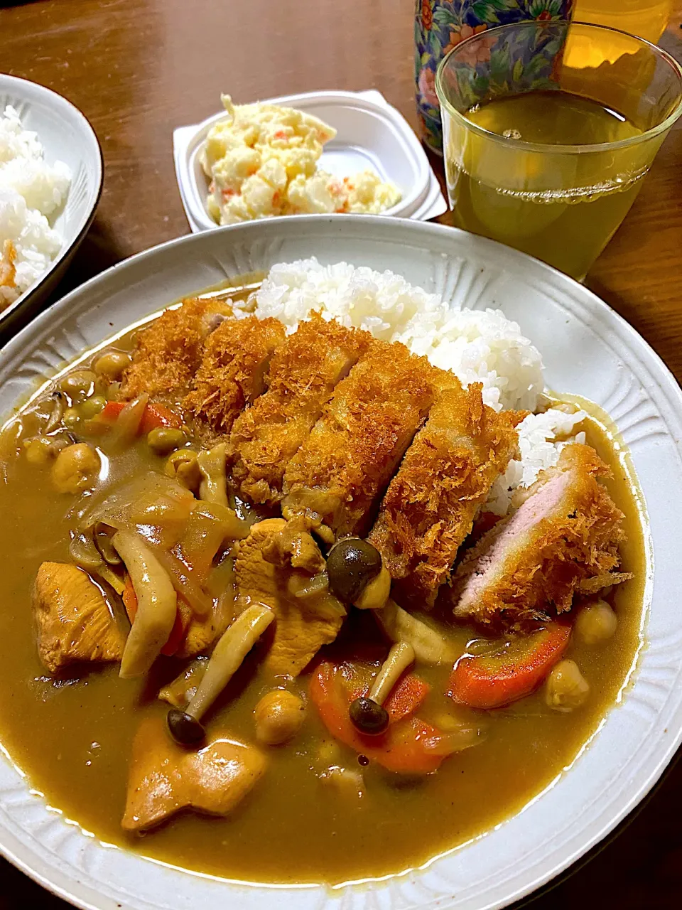 Snapdishの料理写真:ヒレカツカレー|うさママさん