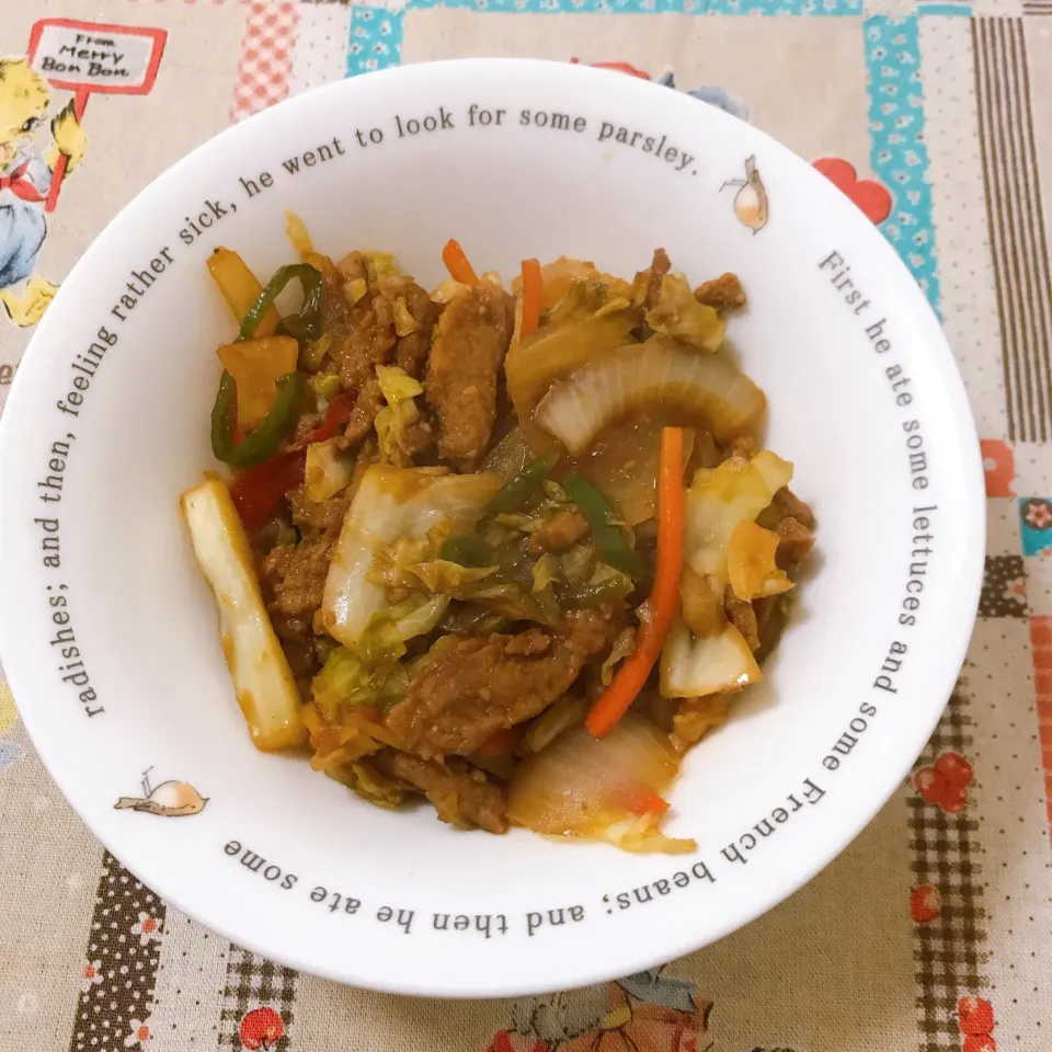 Snapdishの料理写真:大豆ミートで♪ ギルトフリーな肉野菜炒め✨|mayuさん