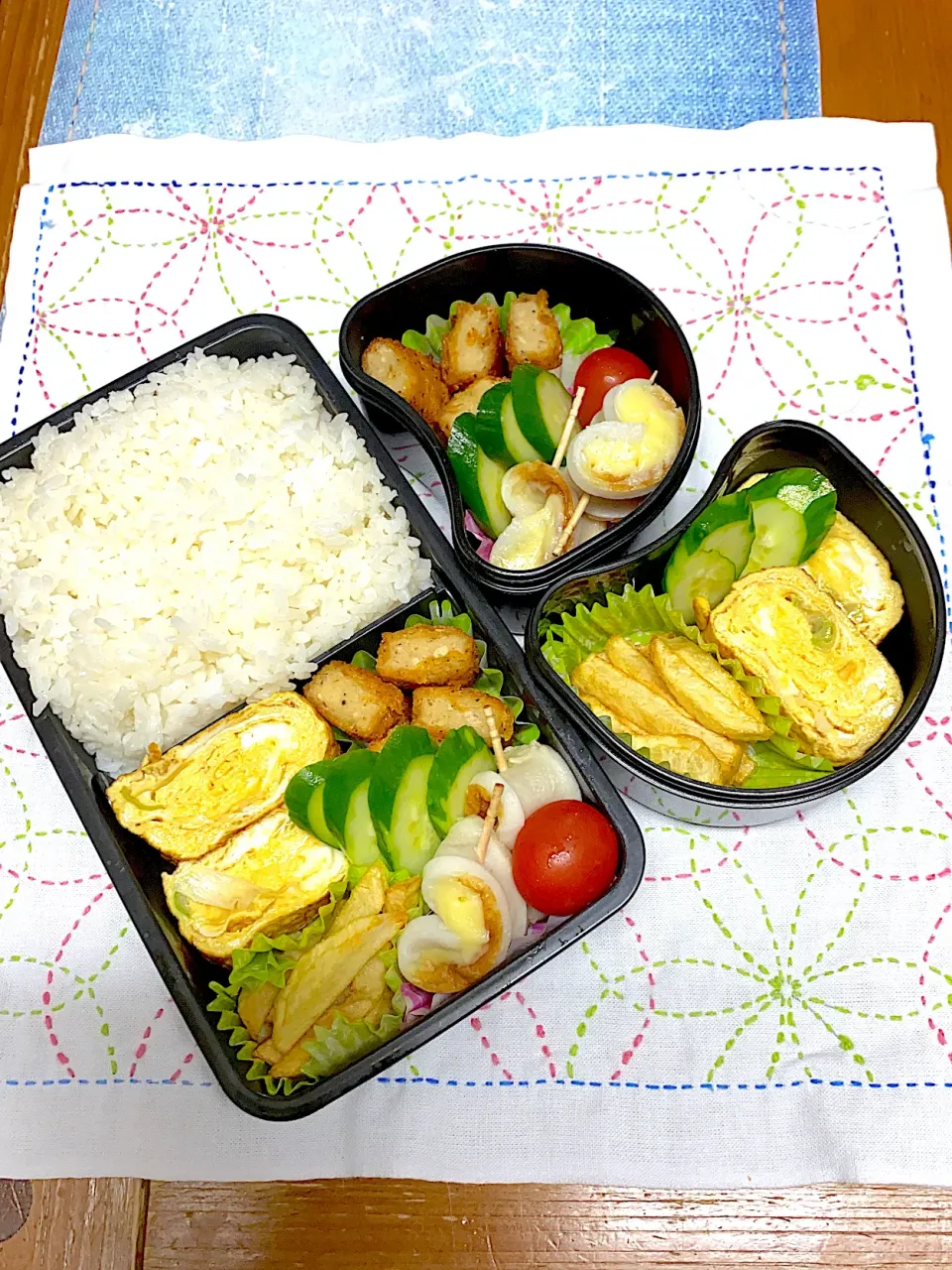 11月30日月曜日チキンバー、ちくわチーズ巻き|アッキーさん