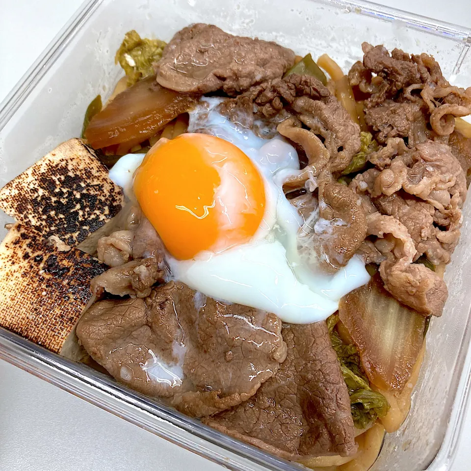 Snapdishの料理写真:昨日は肉の日！　すき焼きうどん弁当|Kさん