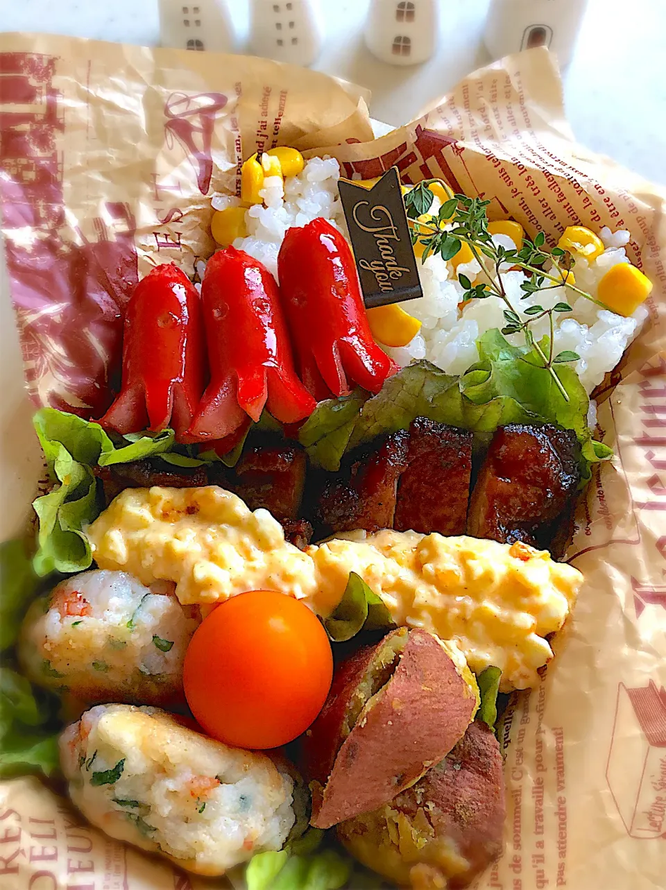 鶏のグリルタルタルソースがけモロコシご飯お弁当🍱|みゆきさん