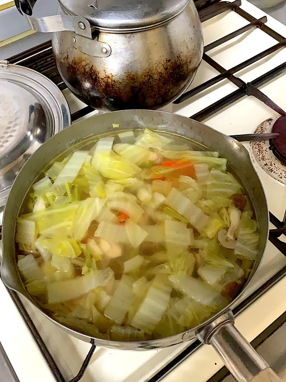 パパ👨が作った🐔さんスープ煮👍👍👍|大塚麻美さん