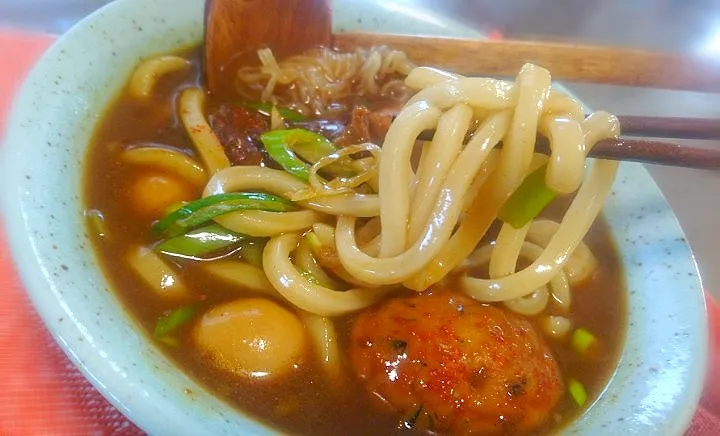 昨夜の🍢  
    
    おでんカレーうどん🍜|びせんさん