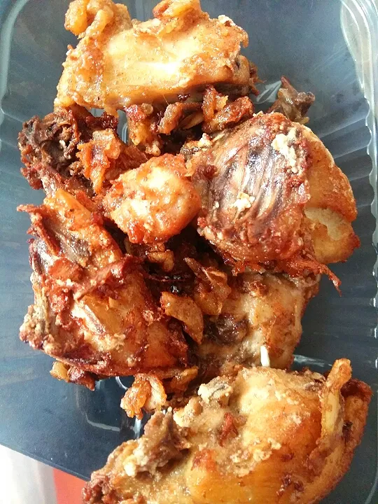 ayam goreng bawang putih|kukiz_bebeさん