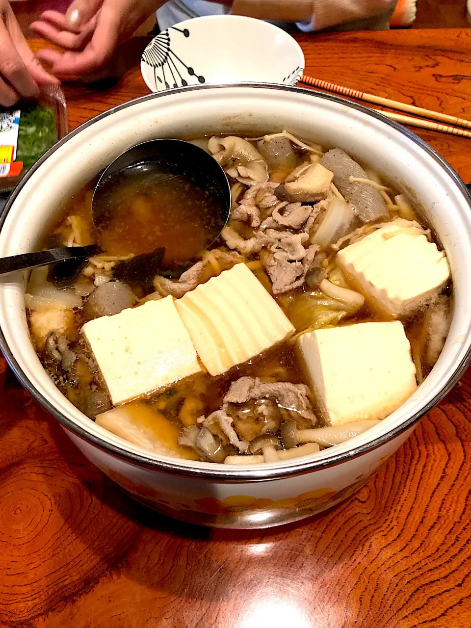 見た目は薄いが、味噌鍋🍲😋|すかラインさん