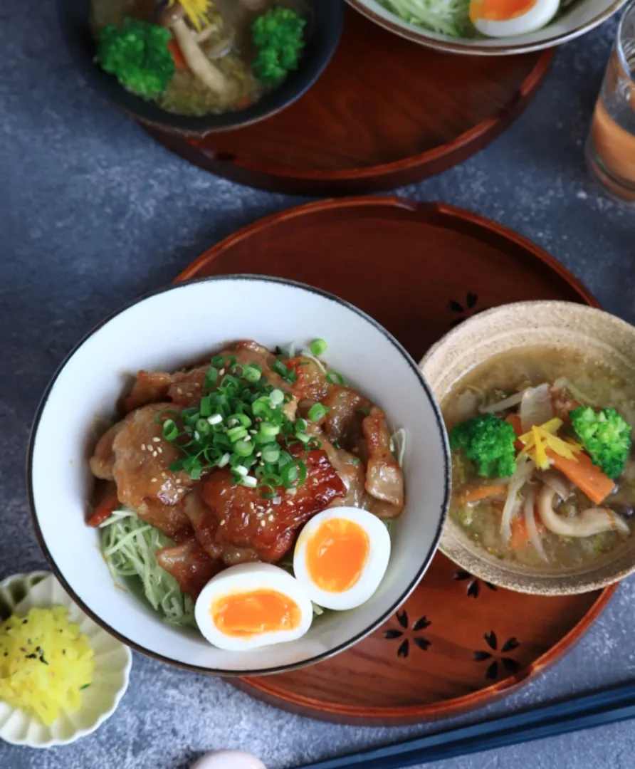 🌱ほぼキャベツの豚丼🌱|ayaoさん