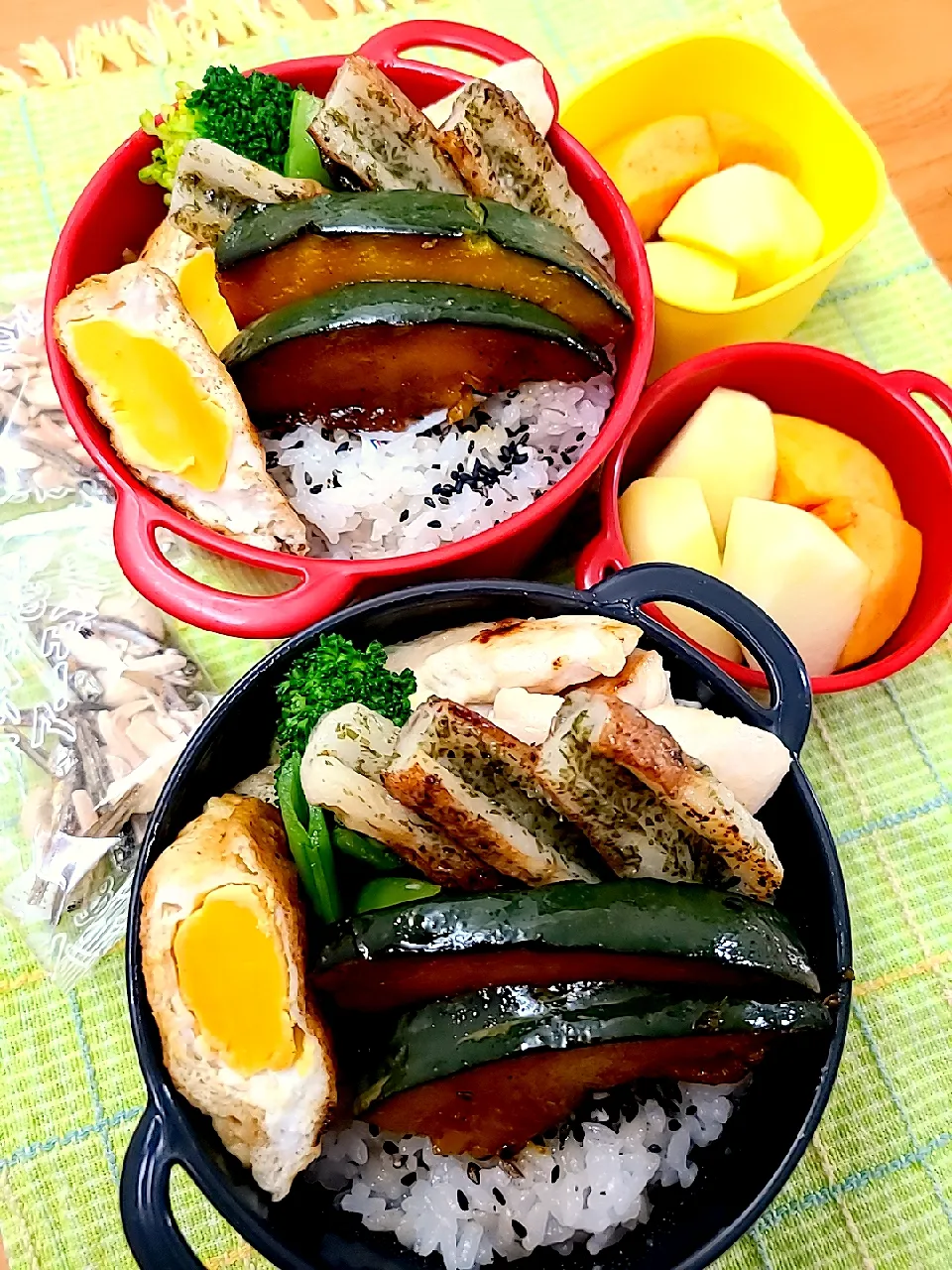 Snapdishの料理写真:2020 12月4日　息子と旦那弁当|あけみさん