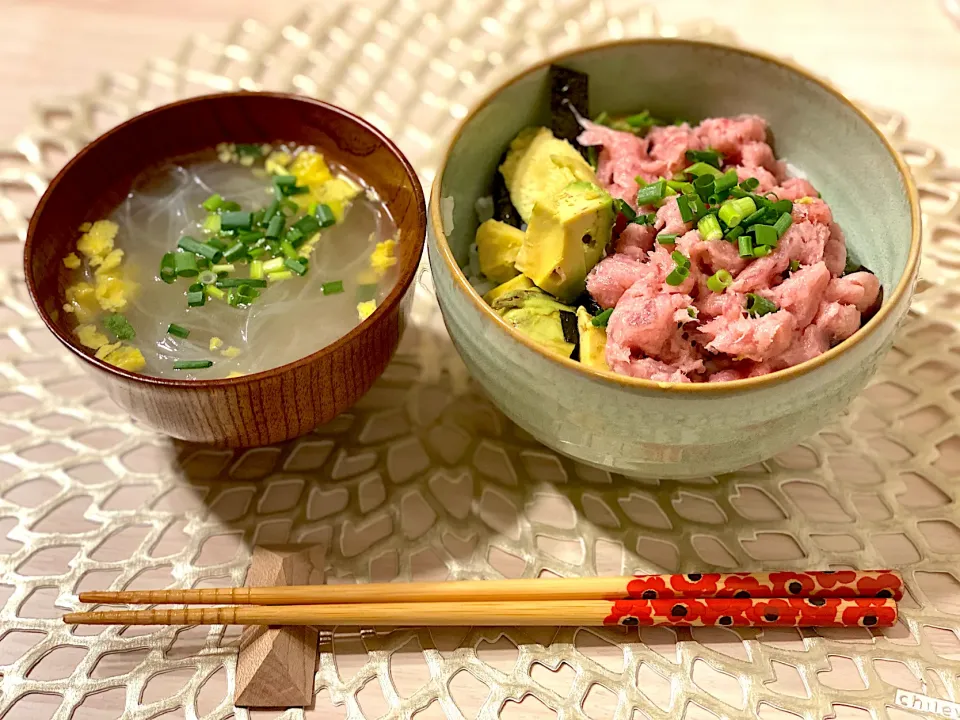 ネギトロアボカド丼|ひろさんとゆりさんさん