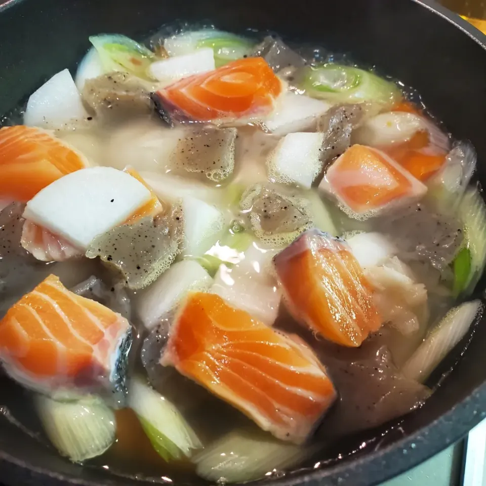 うちの満菜みそ汁
ほんだしに白味噌。隠し味に酒かす少々🍚|きょーこさん