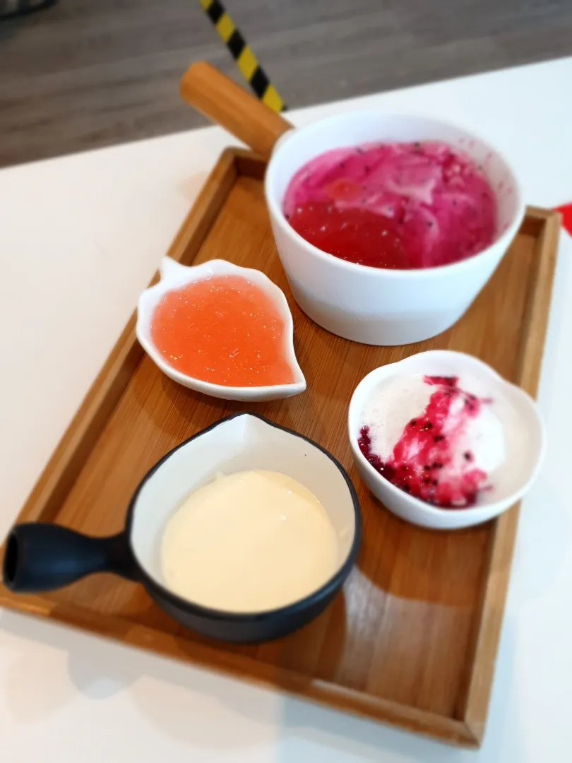 Dragon Fruit Dessert|envymaqueenさん