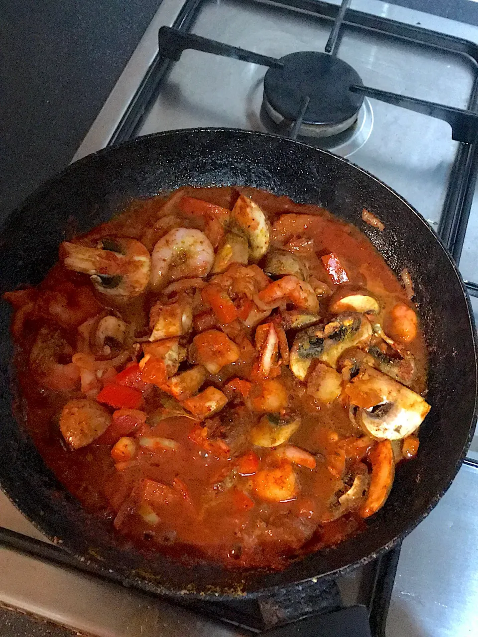 Red and green prawn curry!|Leona A Williamsさん