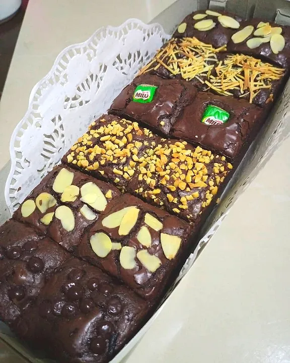 Snapdishの料理写真:Fudgy Brownies ♥️♥️|Amy Amandaさん