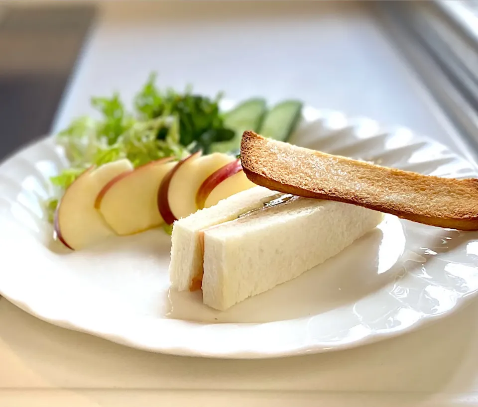 Snapdishの料理写真:娘の朝ごはん|かっちゃん杉さん