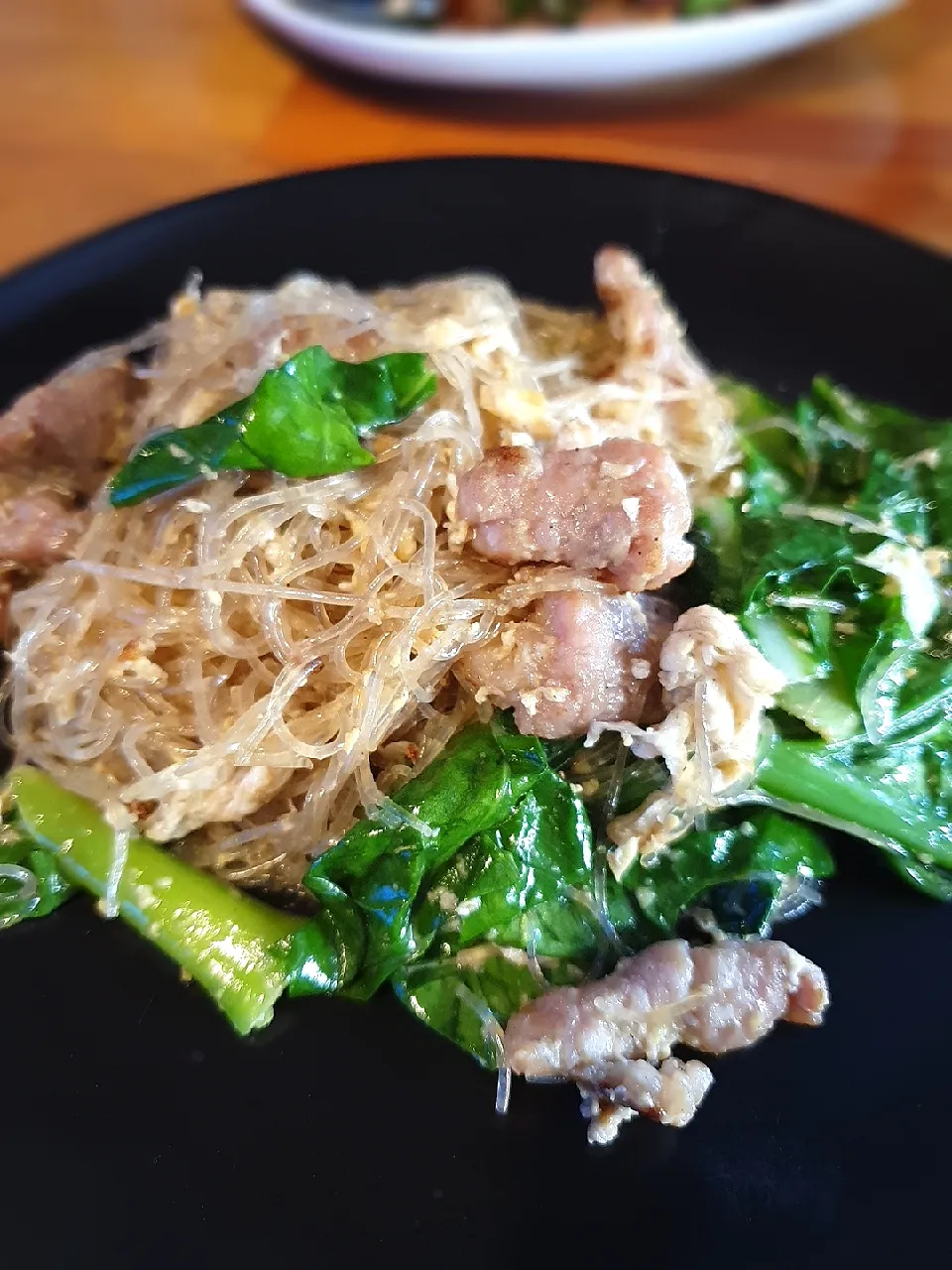 Stir Fry Glass Noodle with Fragrance Pork|Karen Gehさん